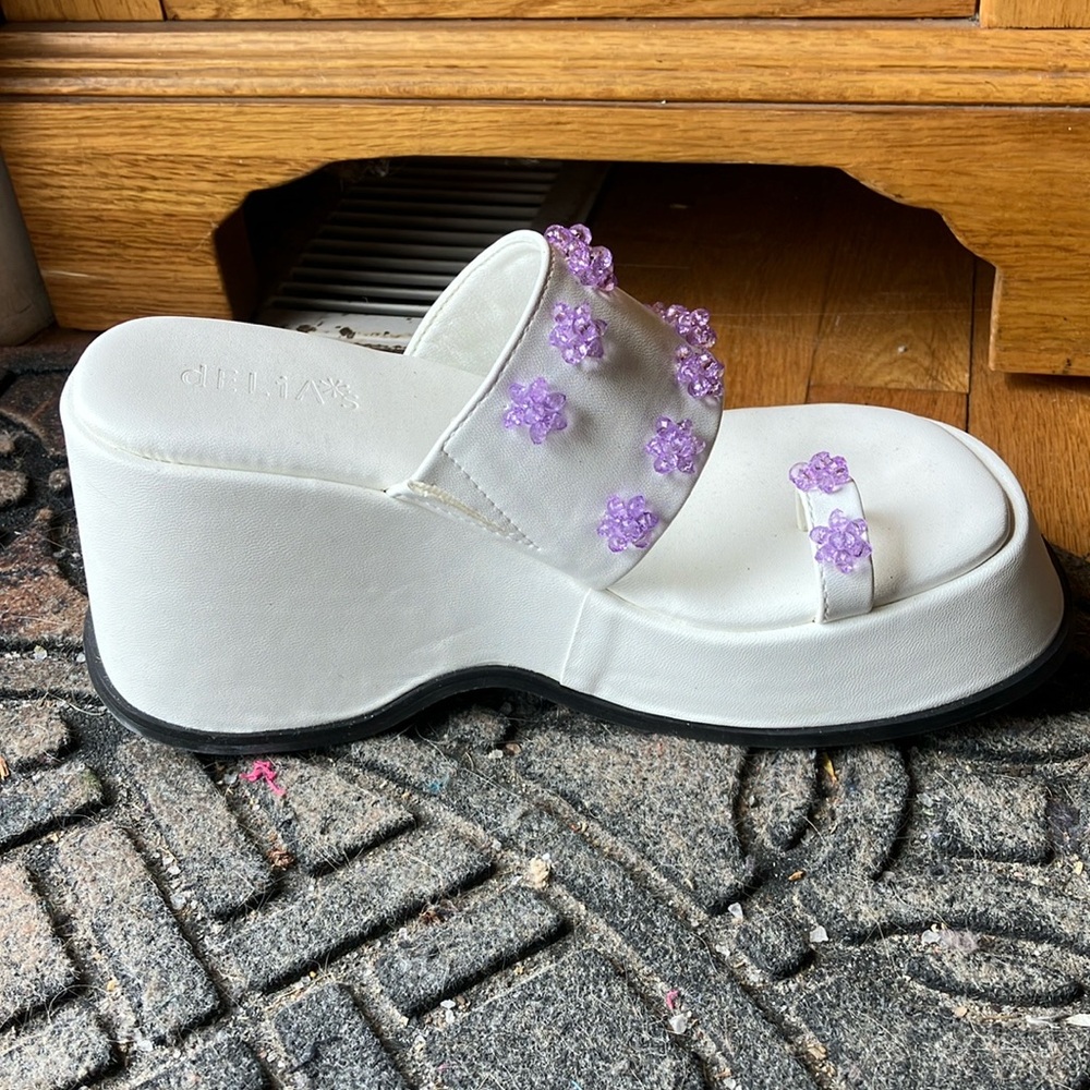 dELiA*s White and Purple Women's Platform Sandals DollsKill 7 - Picture 2 of 10